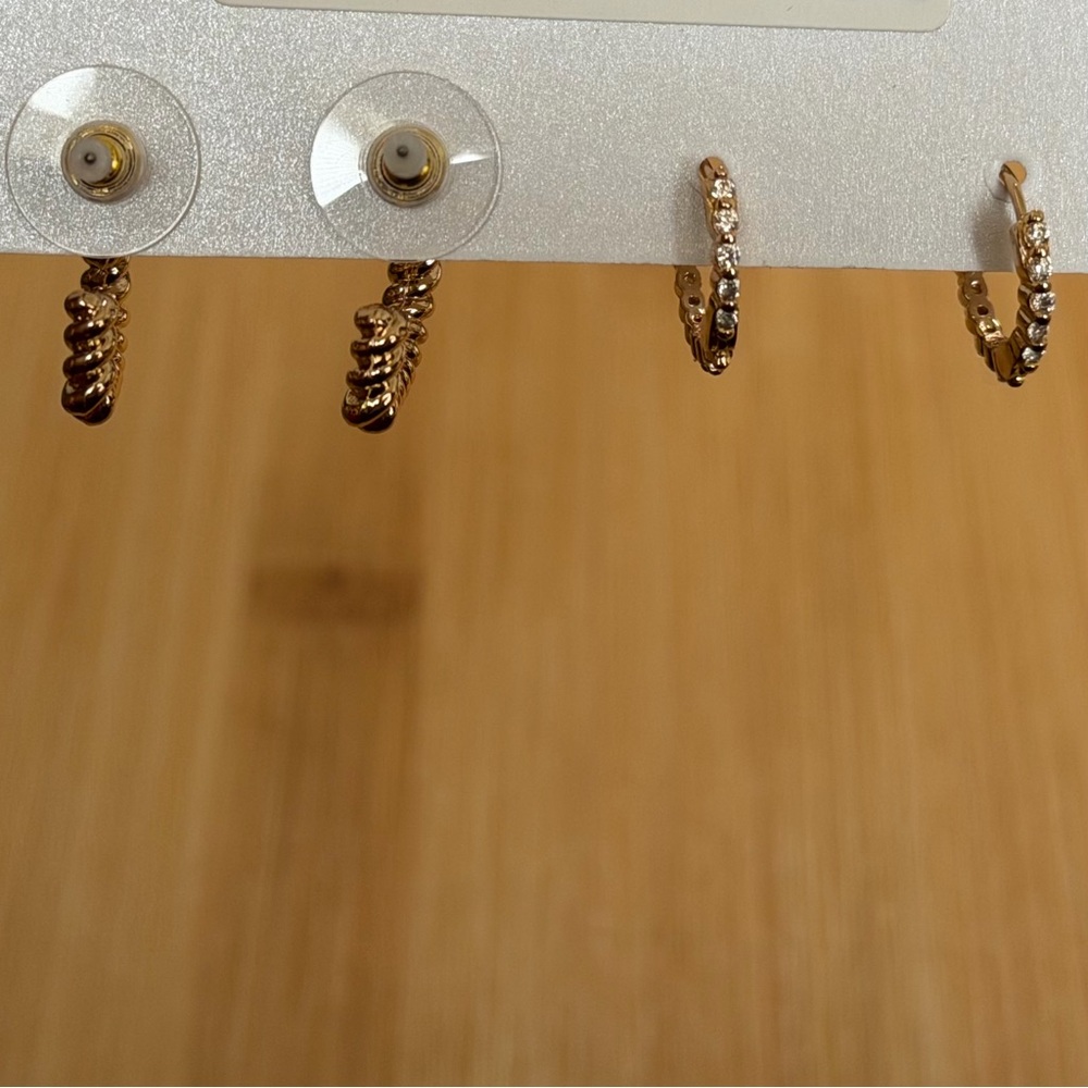 NWT SUGARFIX by BaubleBar Heart Rope Hoop & Crystal Huggie Hoop Earring Set - Picture 3 of 3